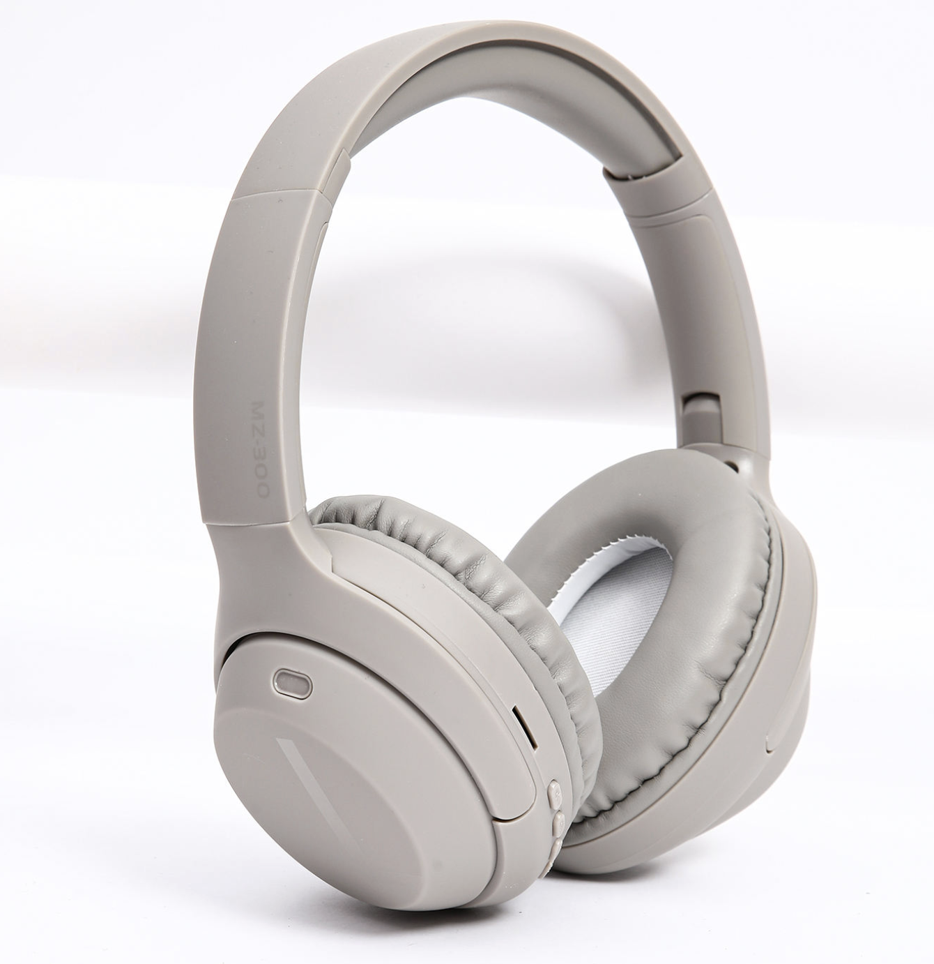 Portable Wireless HiFi Stereo Headphones – Over-Ear Sports Headset with Microphone