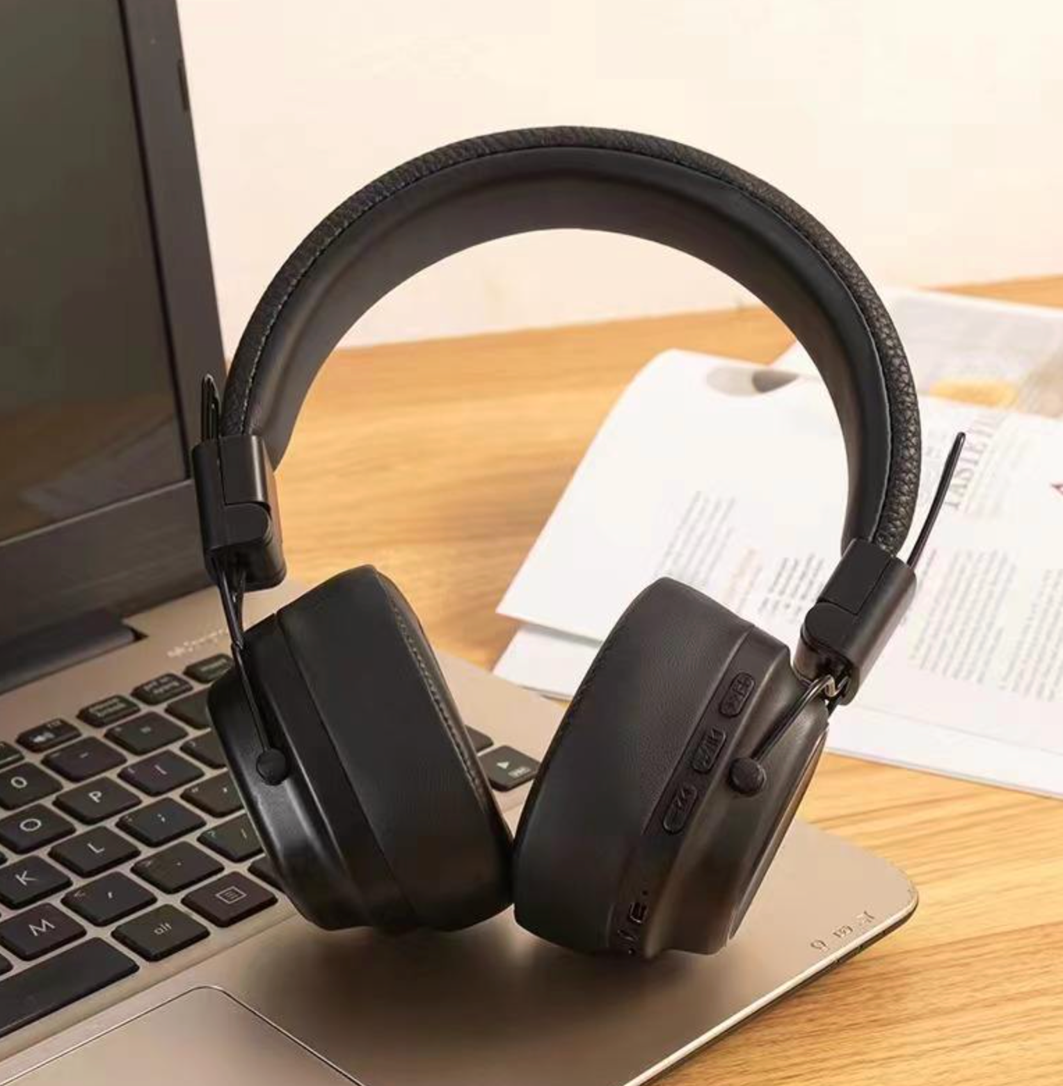 Hifi Bluetooth Gaming Headphones – Wireless Stereo Headset with LED Lights